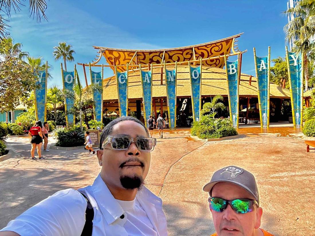 Two members of the Peachie family taking a selfie at Volcano Bay
